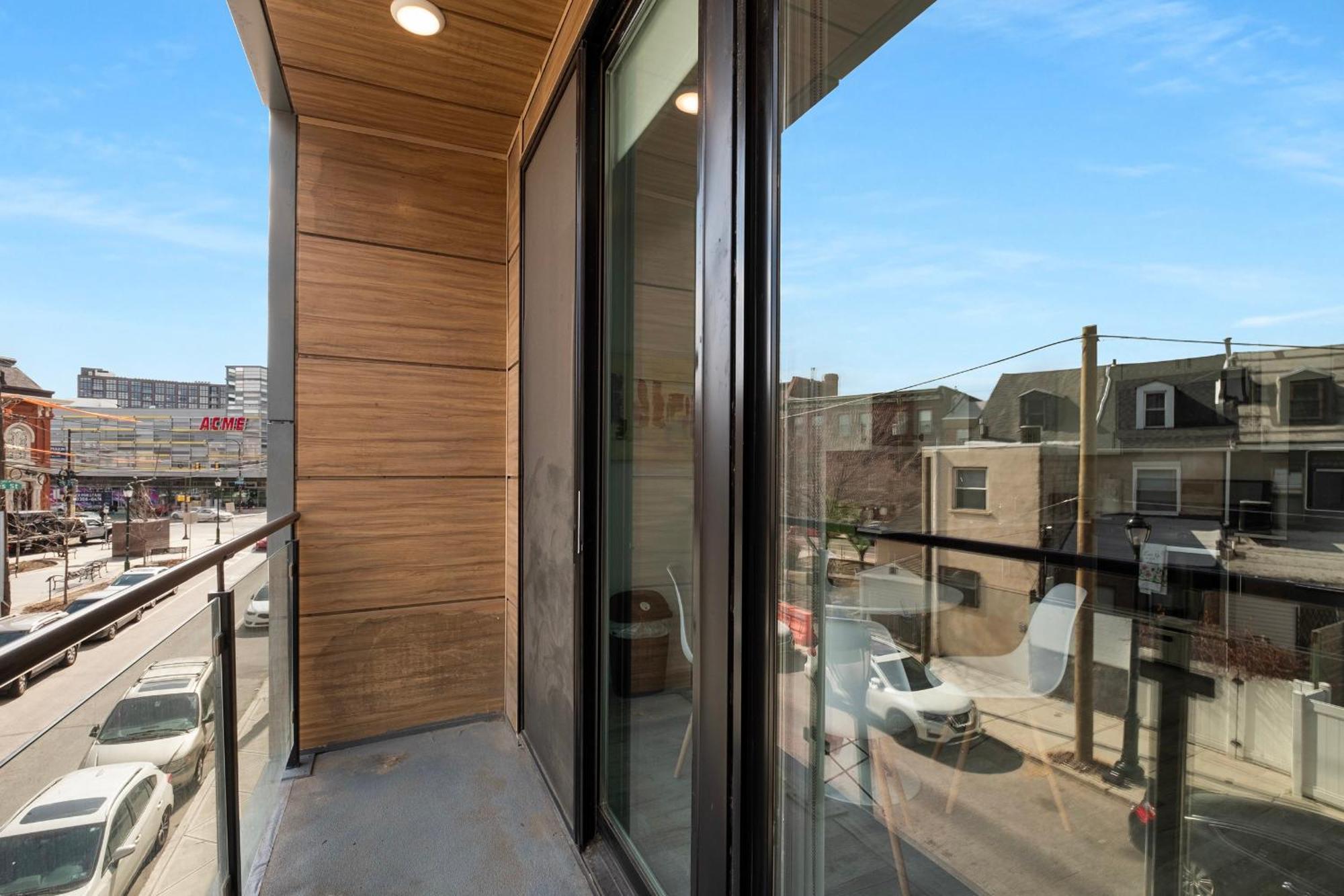 Xl Nolibs Wfh Ready Apartment Philadelphia